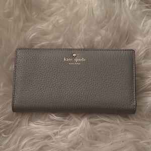 Kate Spade Dove Grey Leather Clutch/never used